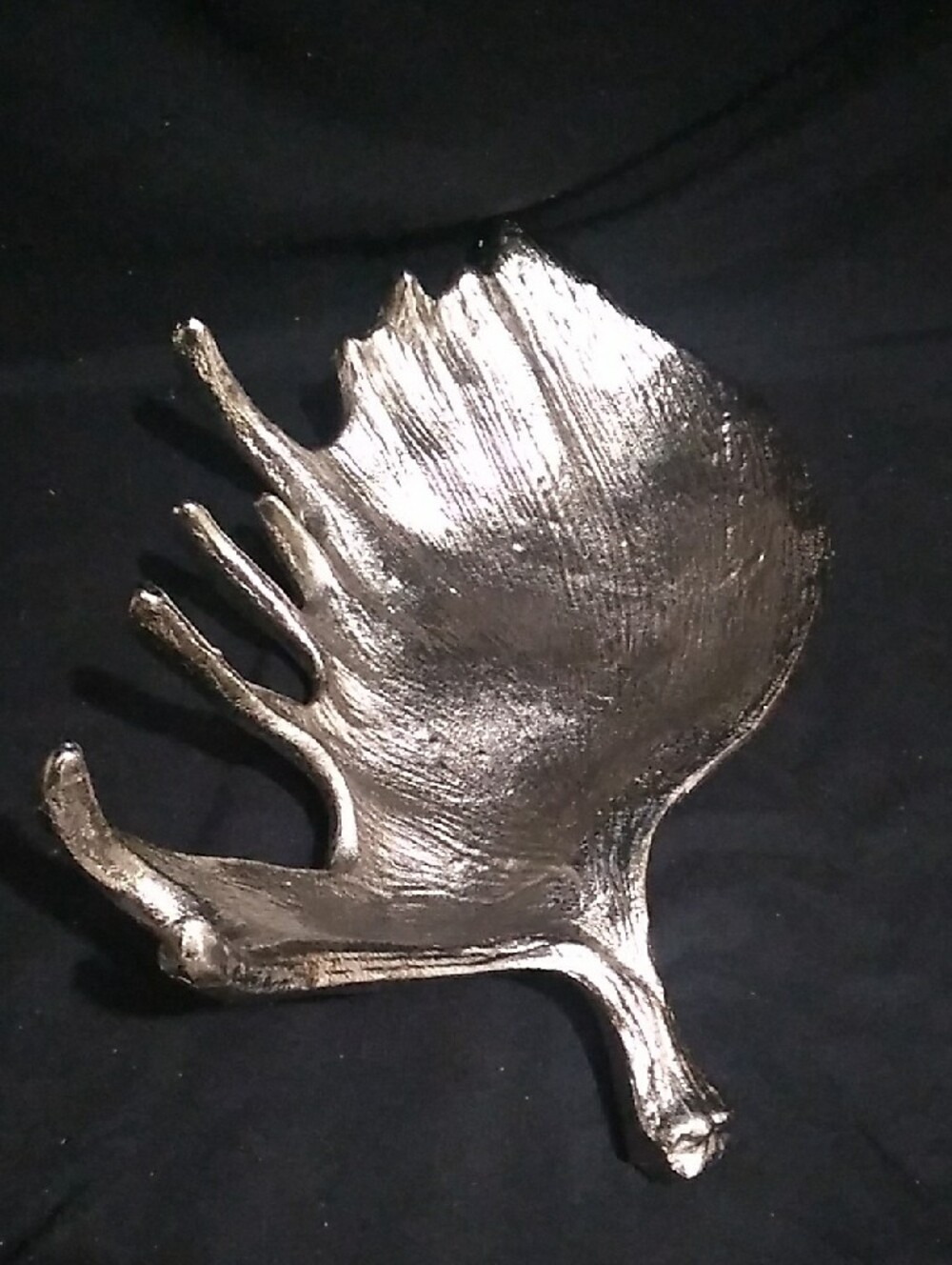 Threshold Silver-finished Cast Aluminum Moose Antler Decorative Bowl (B9) - Picture 11 of 11